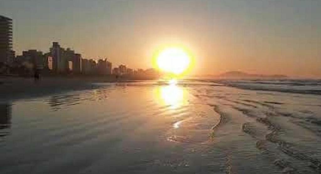 Hospedagem Primeira Quadra Da Praia Praia Grande  Zewnętrze zdjęcie